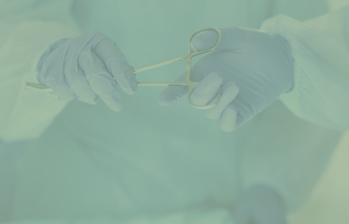 Imagem representando instrumentos de cirurgia de próstata